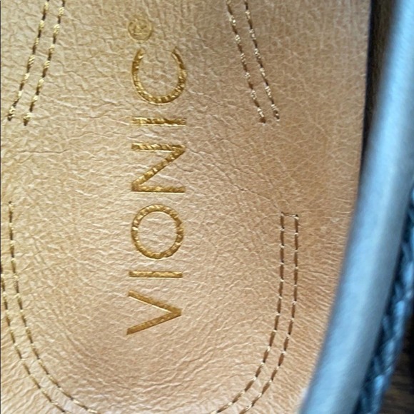 Brand new men’s gray science in style vionic shoes main image 8